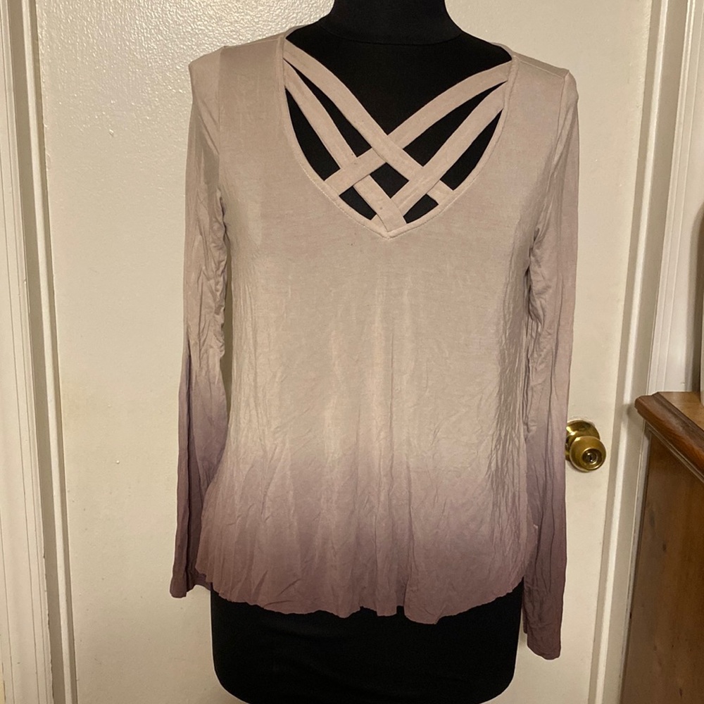 SOFT & SEXY WOMEN TIE DYE LONG SLEEVE STRETCH SIZE M IN EXCELLENT CONDITION